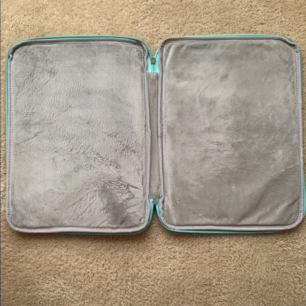 Laptop Case - Picture 3 of 4